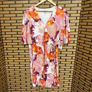 Destination Maternity Floral Pleated Dress Size XXL‎